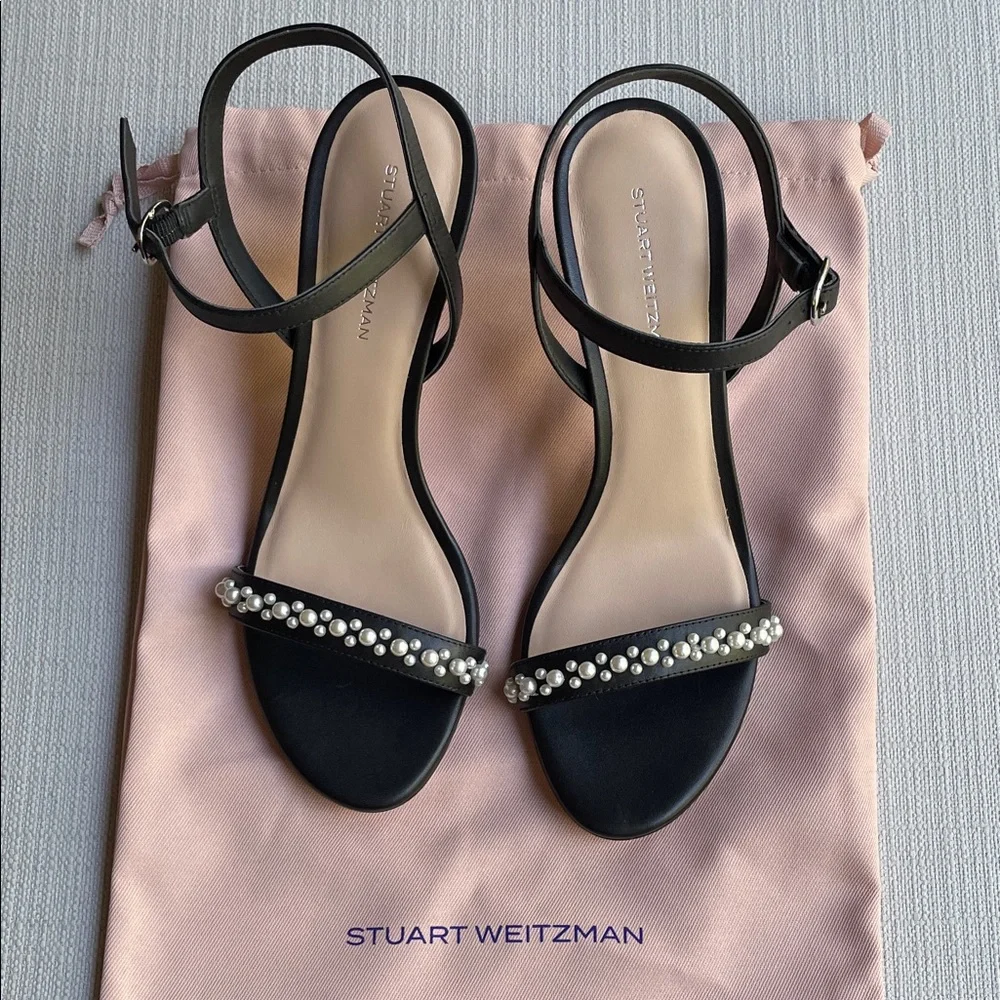 Stuart Weitzman dancer Sandals - black with Pearl Accents - size 8